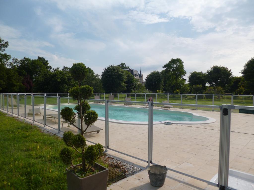 Chambres d'Hotes Château de la Puisaye Verneuil d'Avre et d'Iton Exterior foto