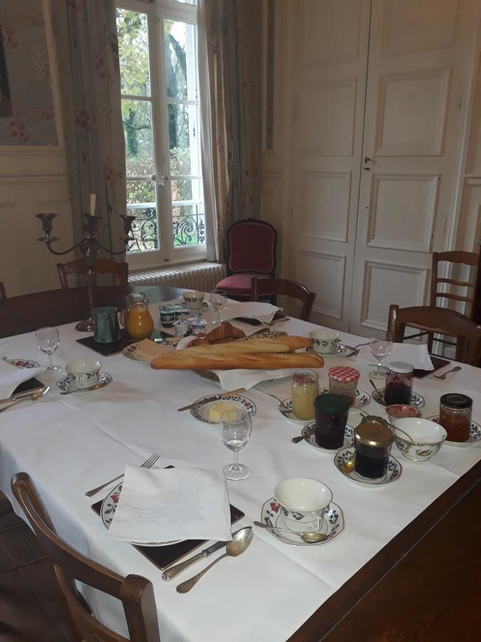 Chambres d'Hotes Château de la Puisaye Verneuil d'Avre et d'Iton Exterior foto